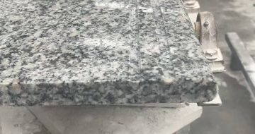 许昌芝麻白楼梯踏步 芙蓉白