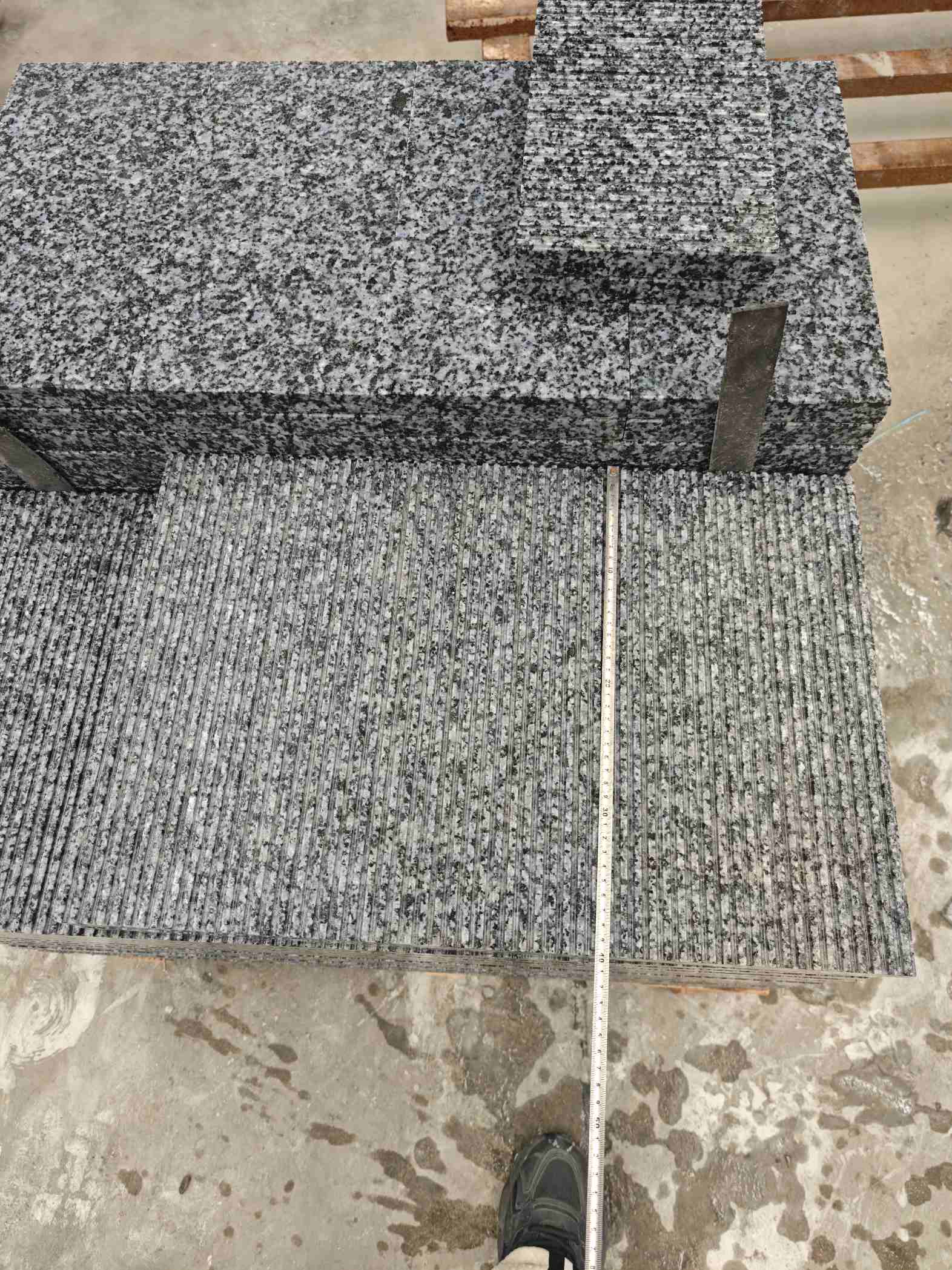 许昌芝麻黑拉丝面