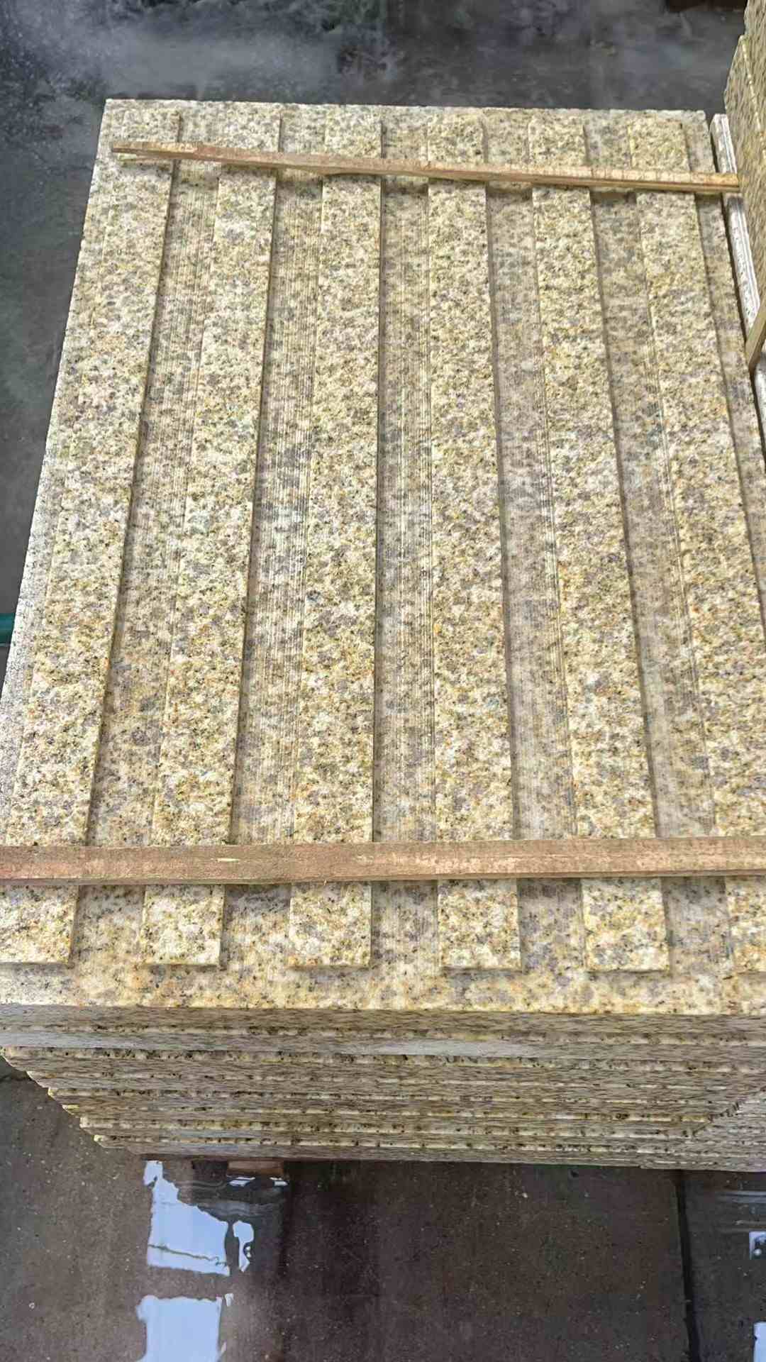 许昌黄金麻盲道 石材盲道