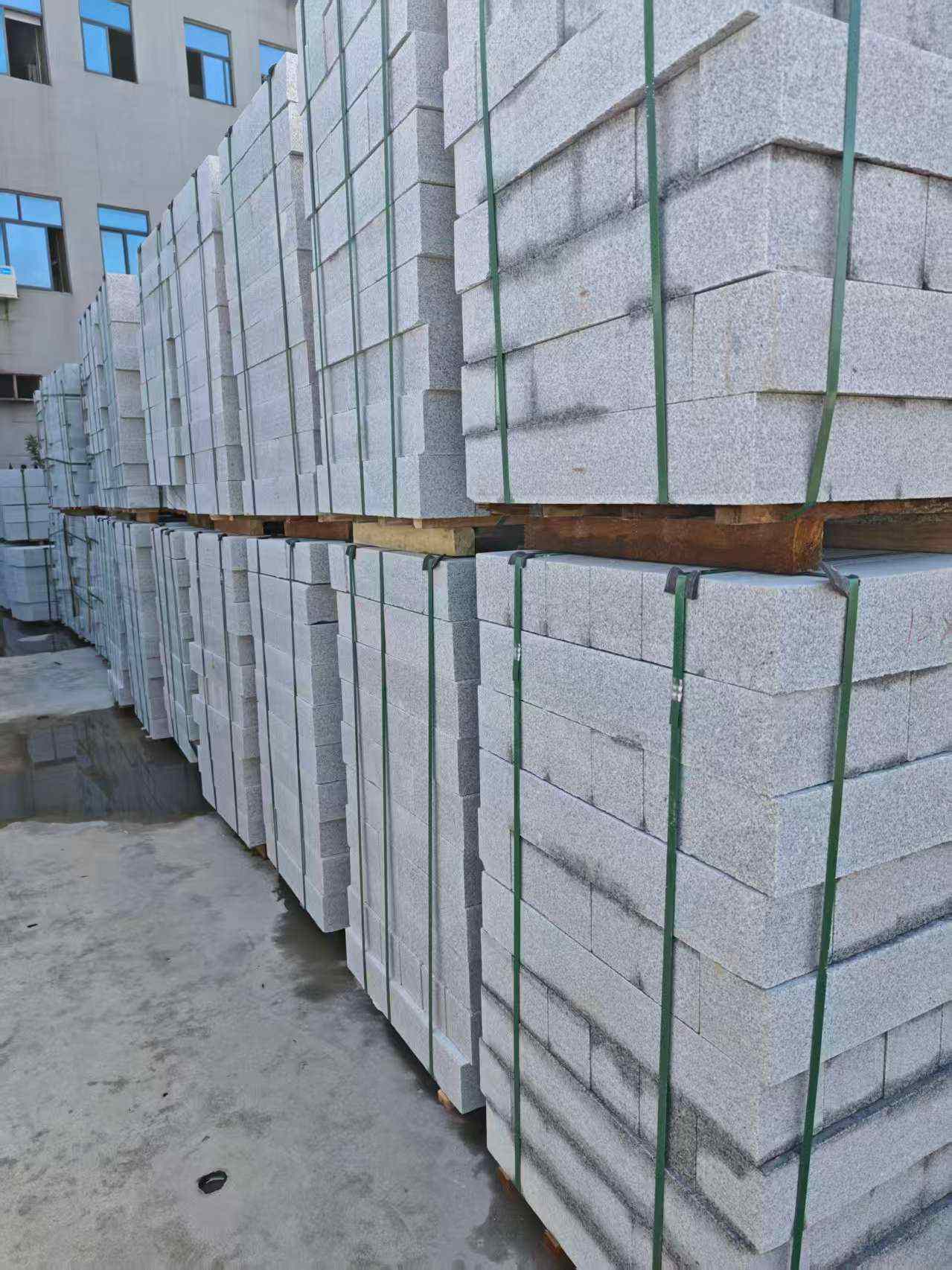 许昌芝麻白路牙石，路侧石