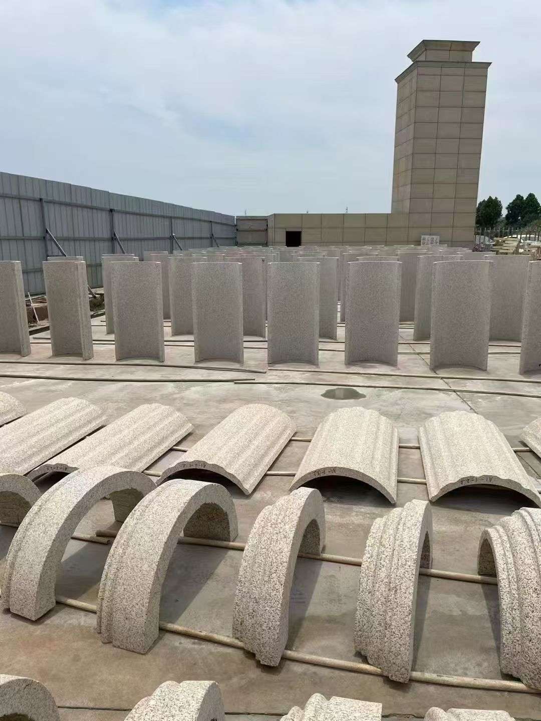 许昌黄金麻别墅柱皮 异形 线条定制